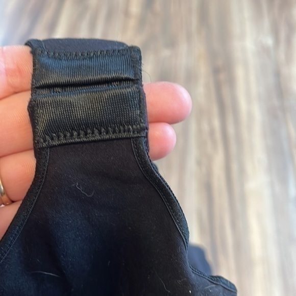 size small /medium shapwere - Picture 2 of 5